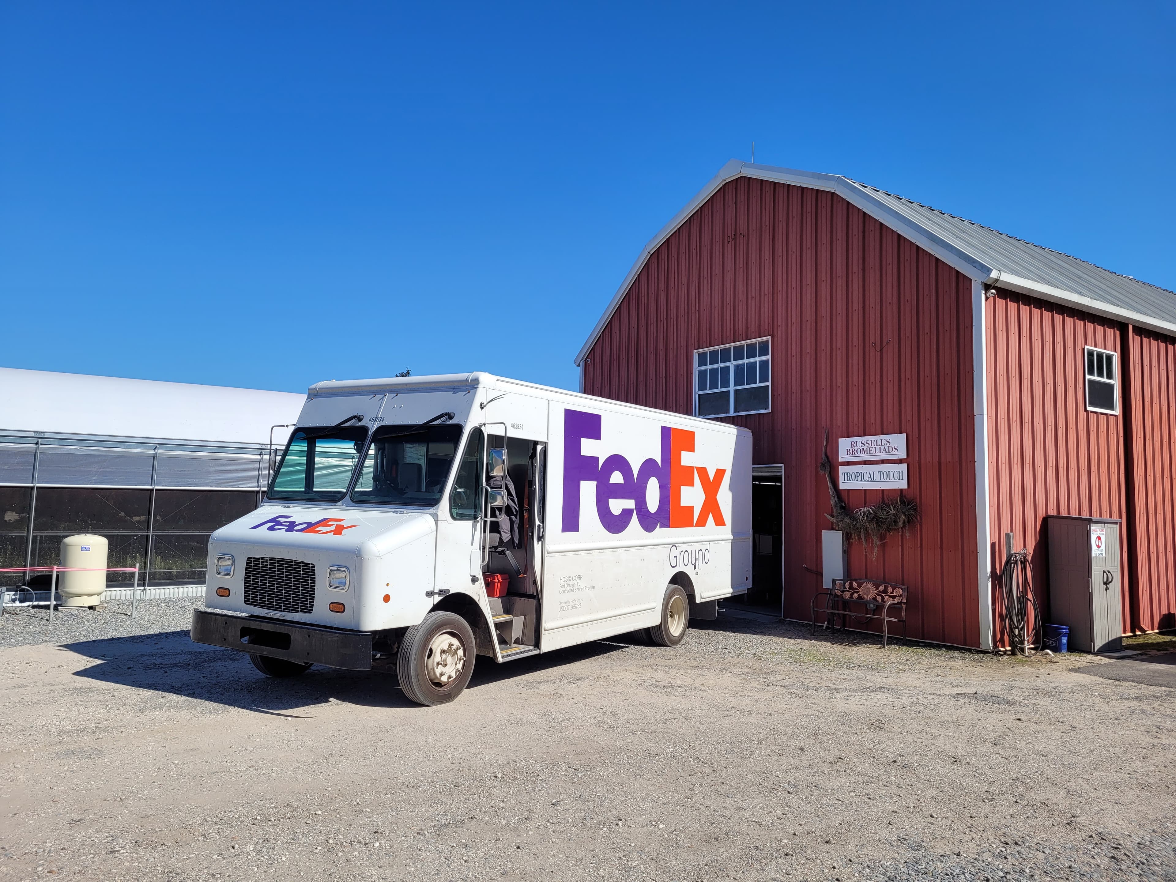 Russell's Bromeliads packing and shipping air plants